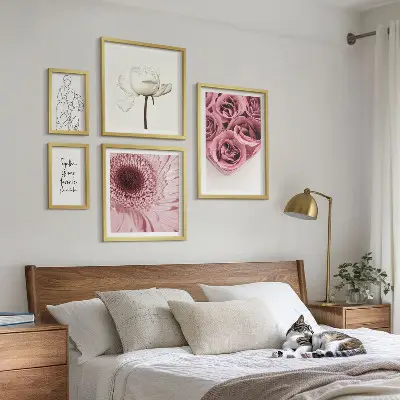 Dekoracja ścienna zestaw obrazów z motywem kwiatowe boho inspiracje