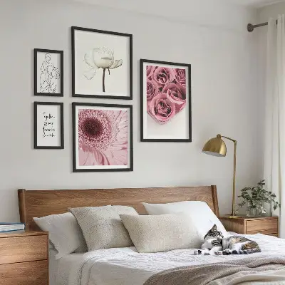 Dekoracja ścienna zestaw obrazów z motywem kwiatowe boho inspiracje