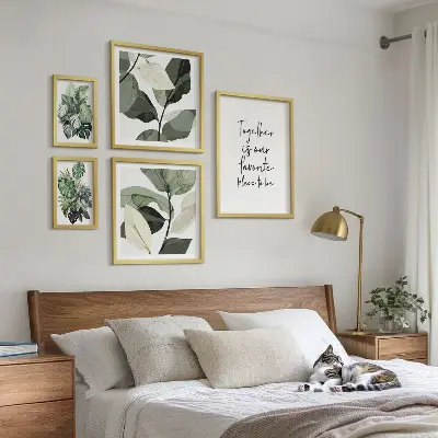 Zestaw 5 obrazów w ramie z motywem nowoczesnych roślinnych inspiracji