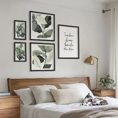 Zestaw 5 obrazów w ramie z motywem nowoczesnych roślinnych inspiracji
