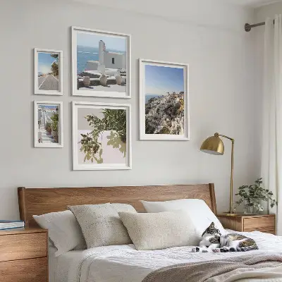 Zestaw obrazów dekoracyjnych z malowniczymi widokami Santorini