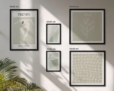 Zestaw obrazów w ramie do galerii ściennej ze stylowymi grafikami w zielonym motywie