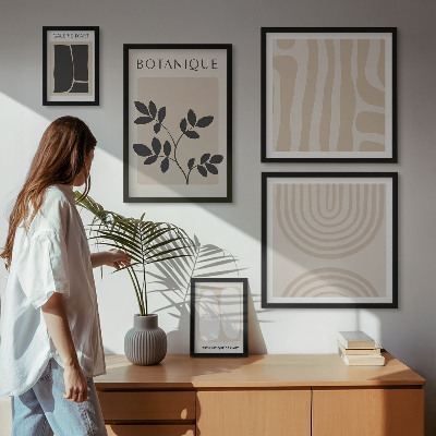 Zestaw obrazów w ramie do galerii ściennej Stylowe grafiki roślinne