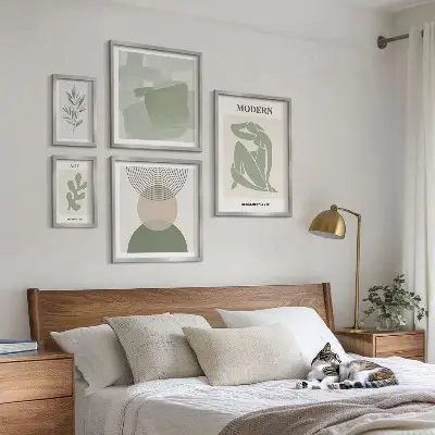 Galeria obrazów na ścianę w stylu nowoczesnym z abstrakcją