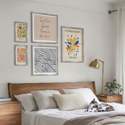 Galeria obrazów na ścianę Kwiatowe motywy Londyn napisy