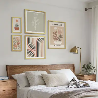 Zestaw obrazów w ramie do galerii ściennej Stylowe abstrakcje roślinne