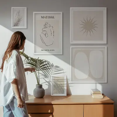 Galeria obrazów na ścianę w stylu boho z minimalistycznymi formami
