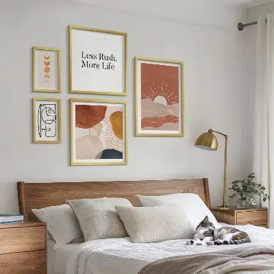 Galeria obrazów na ścianę stylowe grafiki abstrakcyjne ze słońcem