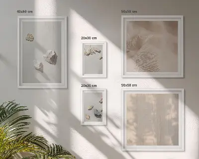 Zestaw obrazów w ramie do galerii ściennej z motywem kamieni plażowych w stylu boho