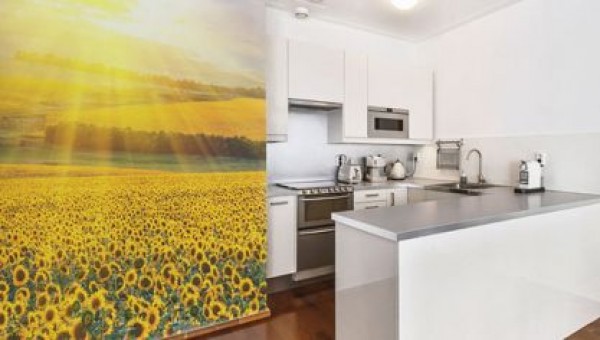 Mała kuchnia urządzona z pomysłem